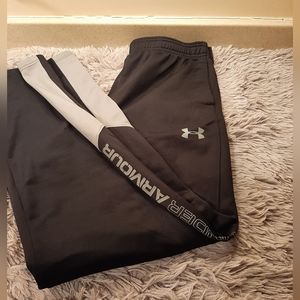 Youth XL Under Armour Sweats